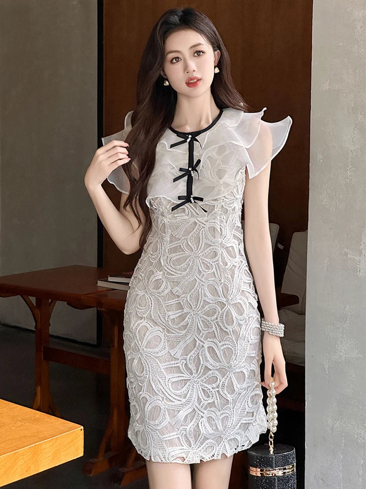 long sleeve lace wedding dress fitted Tulle and Crepe main image 0